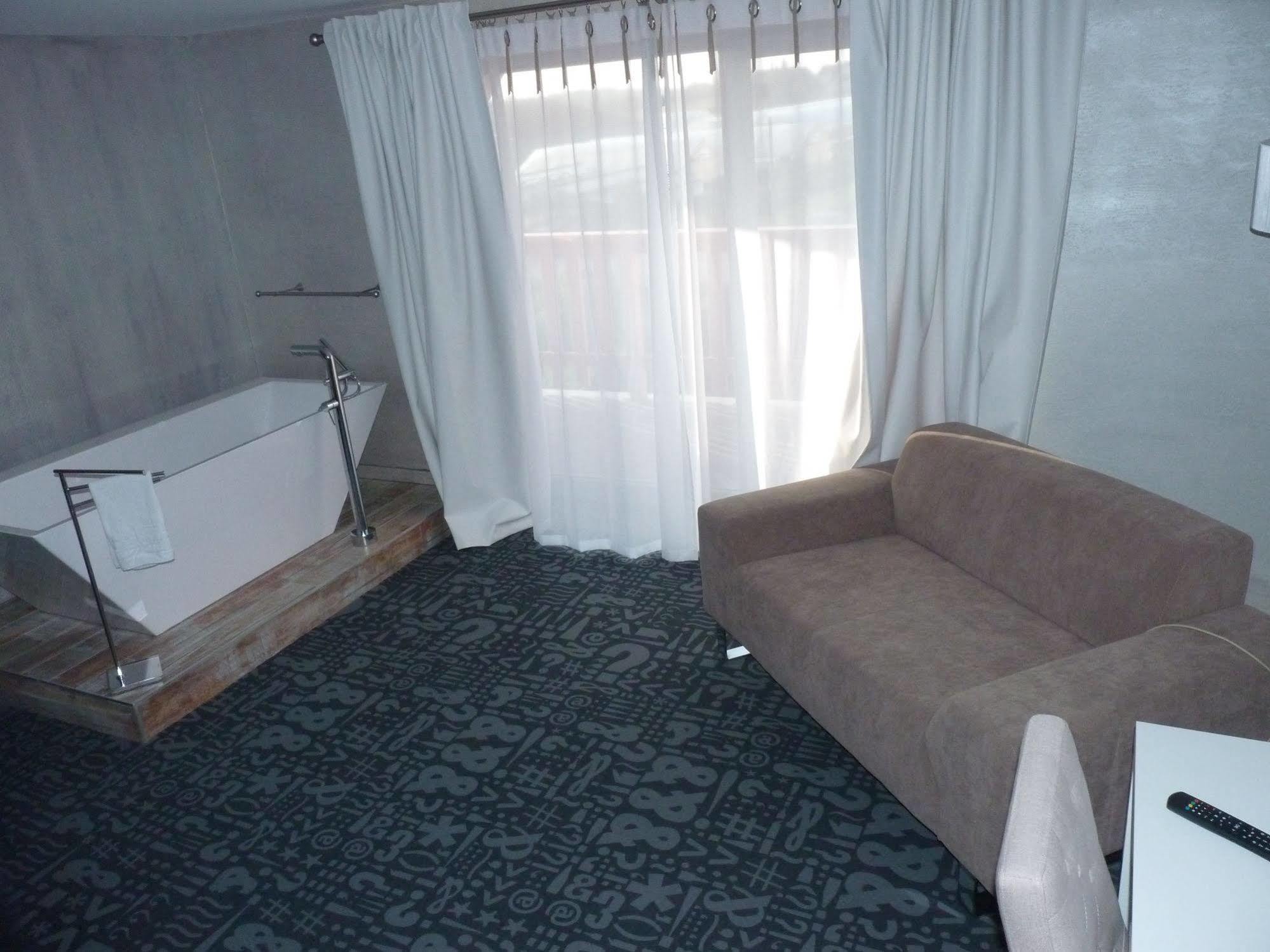 Hotel Le Dormeur Dorlisheim Ngoại thất bức ảnh