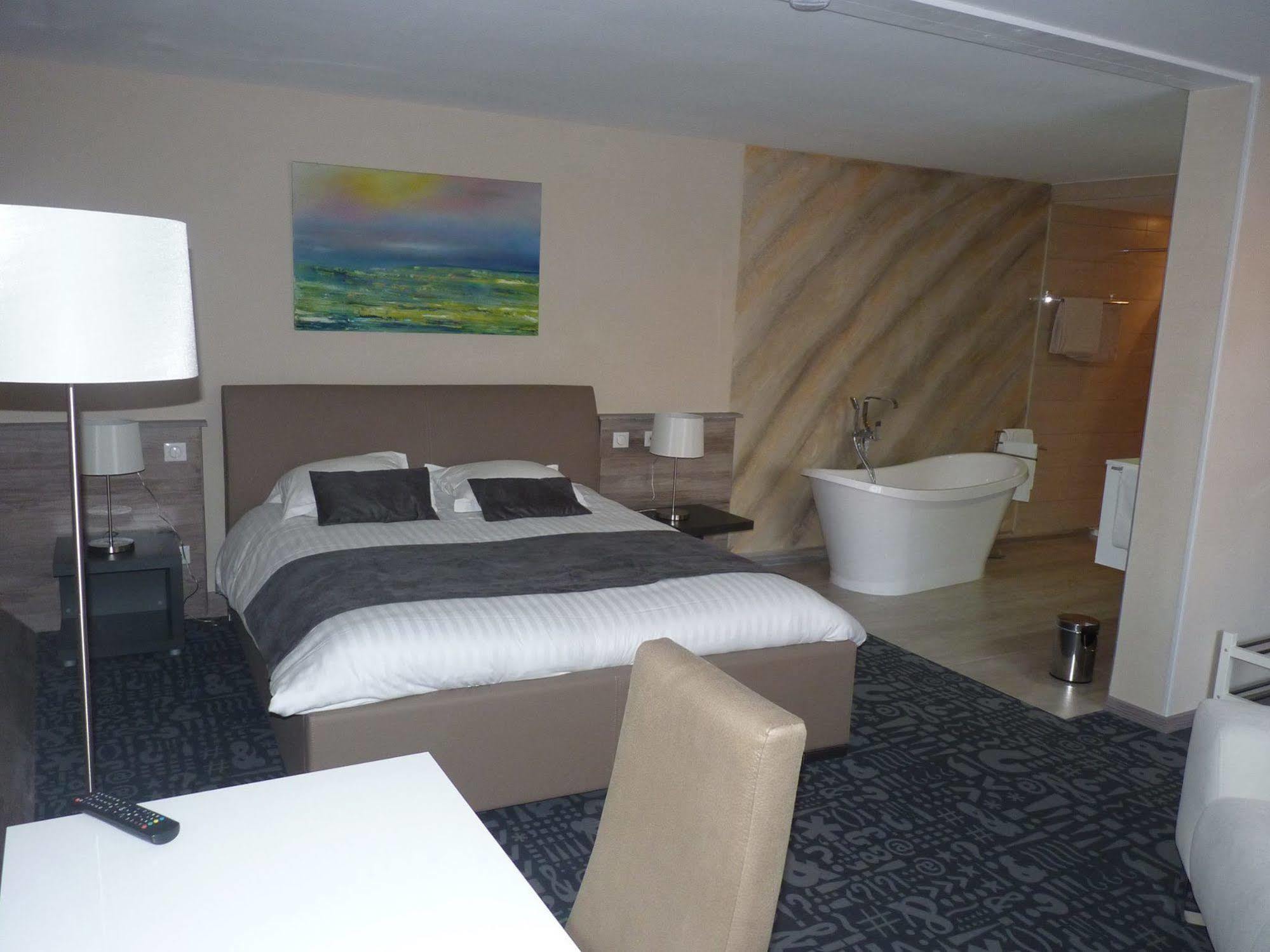 Hotel Le Dormeur Dorlisheim Ngoại thất bức ảnh