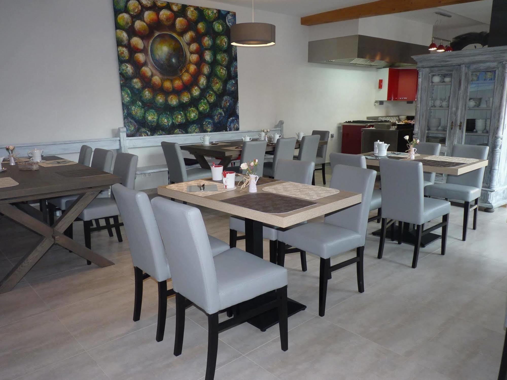 Hotel Le Dormeur Dorlisheim Ngoại thất bức ảnh